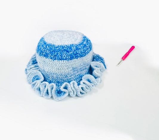 Blues Cloud | Crochet Wavy Hat