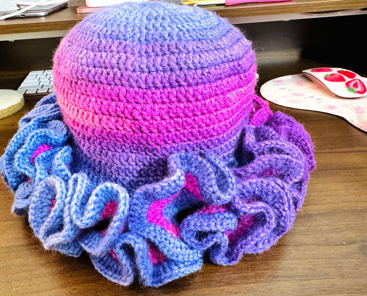 So Berry Pretty | Crochet Wavy Hat