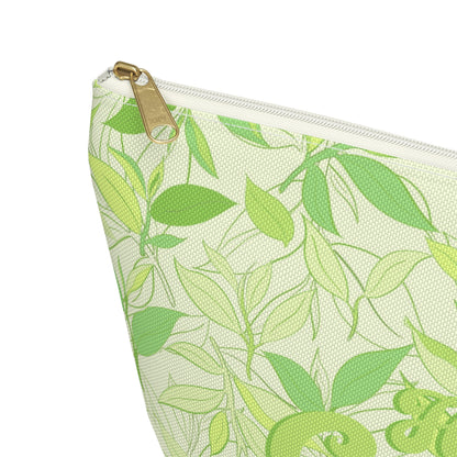 Leafy Green Tea Vibes | Beauty Bag