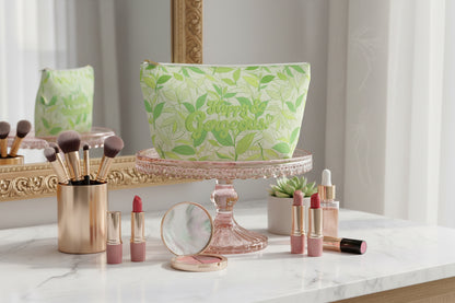 Leafy Green Tea Vibes | Beauty Bag