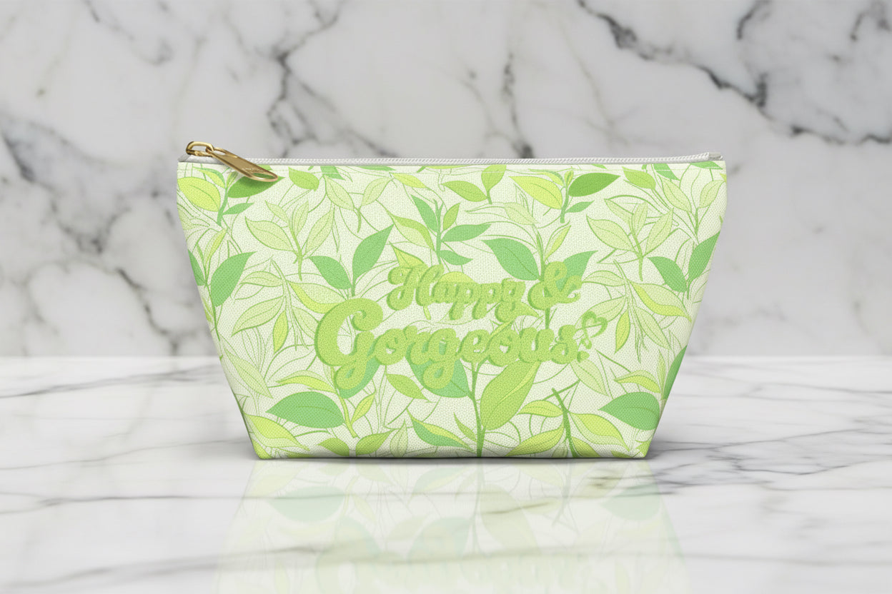 Leafy Green Tea Vibes | Beauty Bag