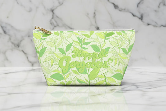 Leafy Green Tea Vibes | Beauty Bag